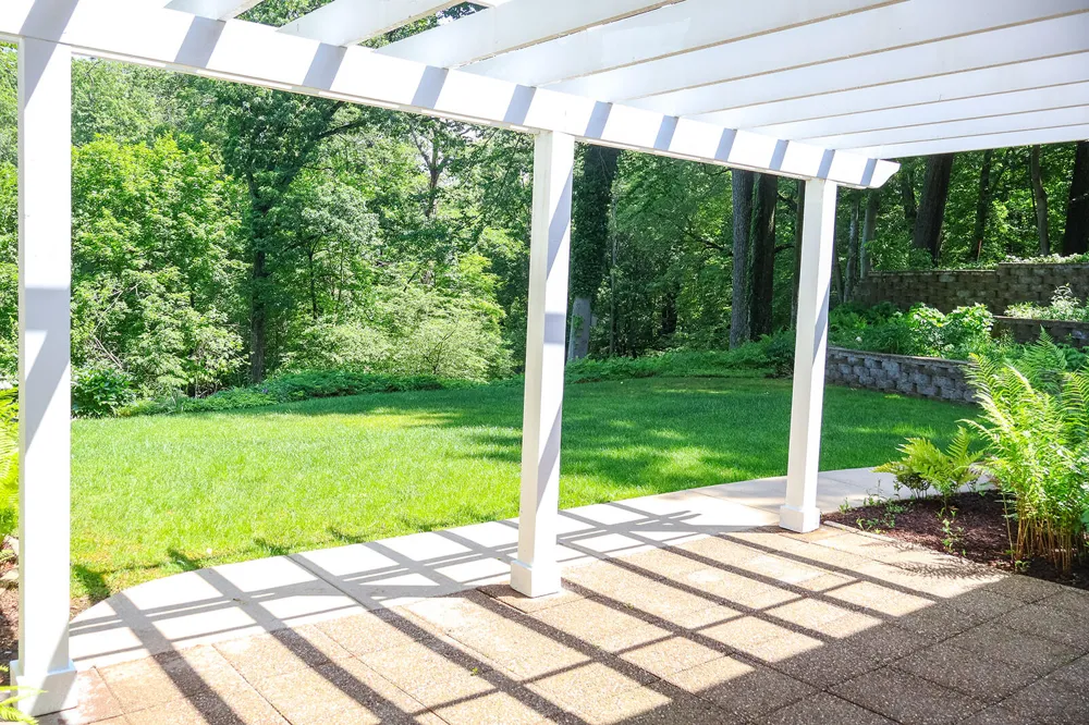 6697 Warren Woods Road Three Oaks, MI 49128
