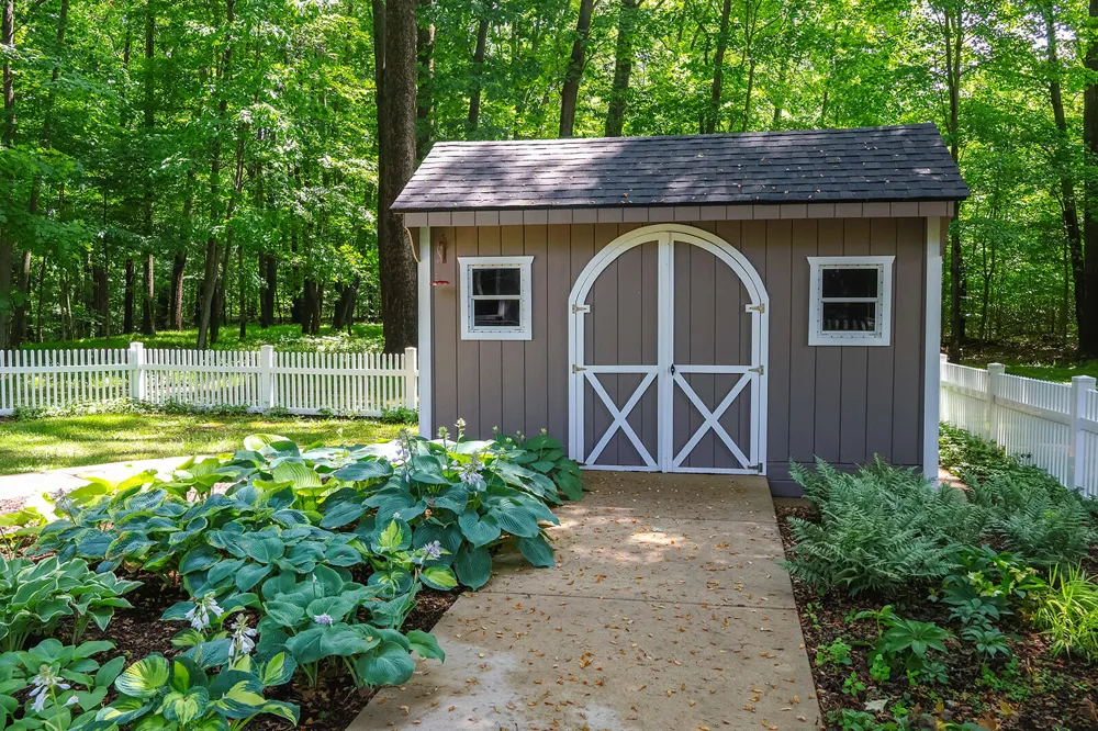 6697 Warren Woods Road Three Oaks, MI 49128
