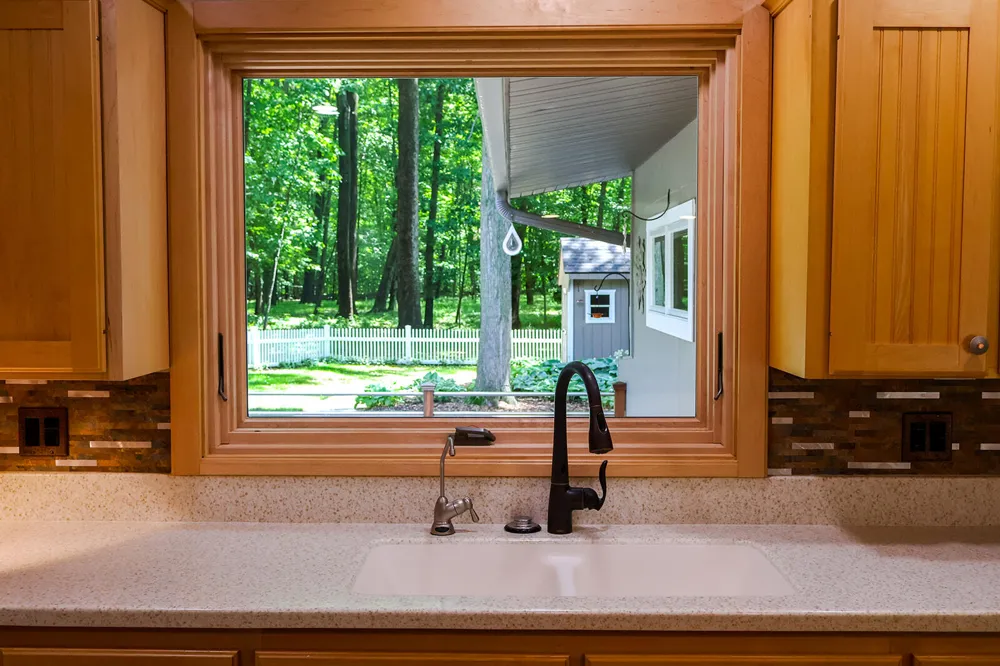 6697 Warren Woods Road Three Oaks, MI 49128