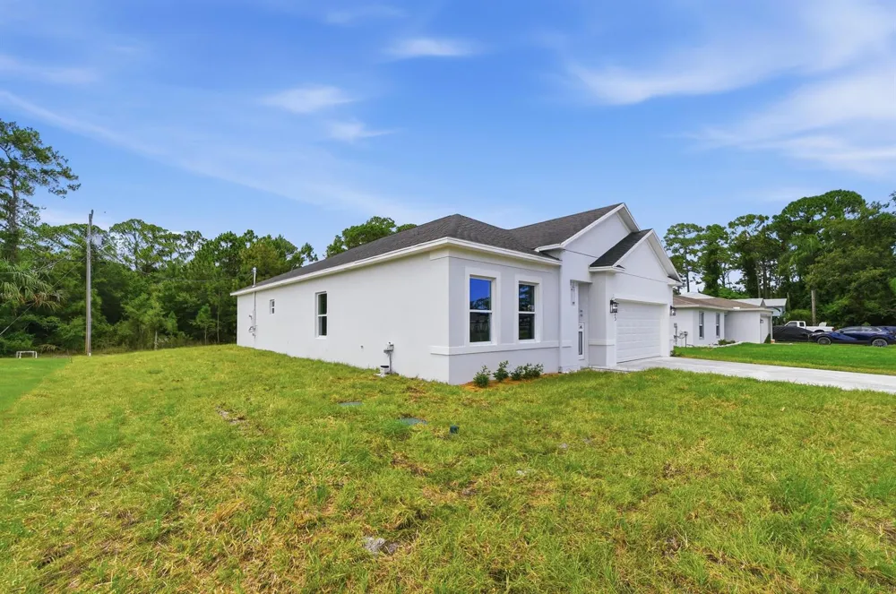 7825 96th Avenue Vero Beach, FL 32967