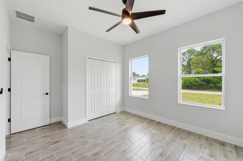 7825 96th Avenue Vero Beach, FL 32967
