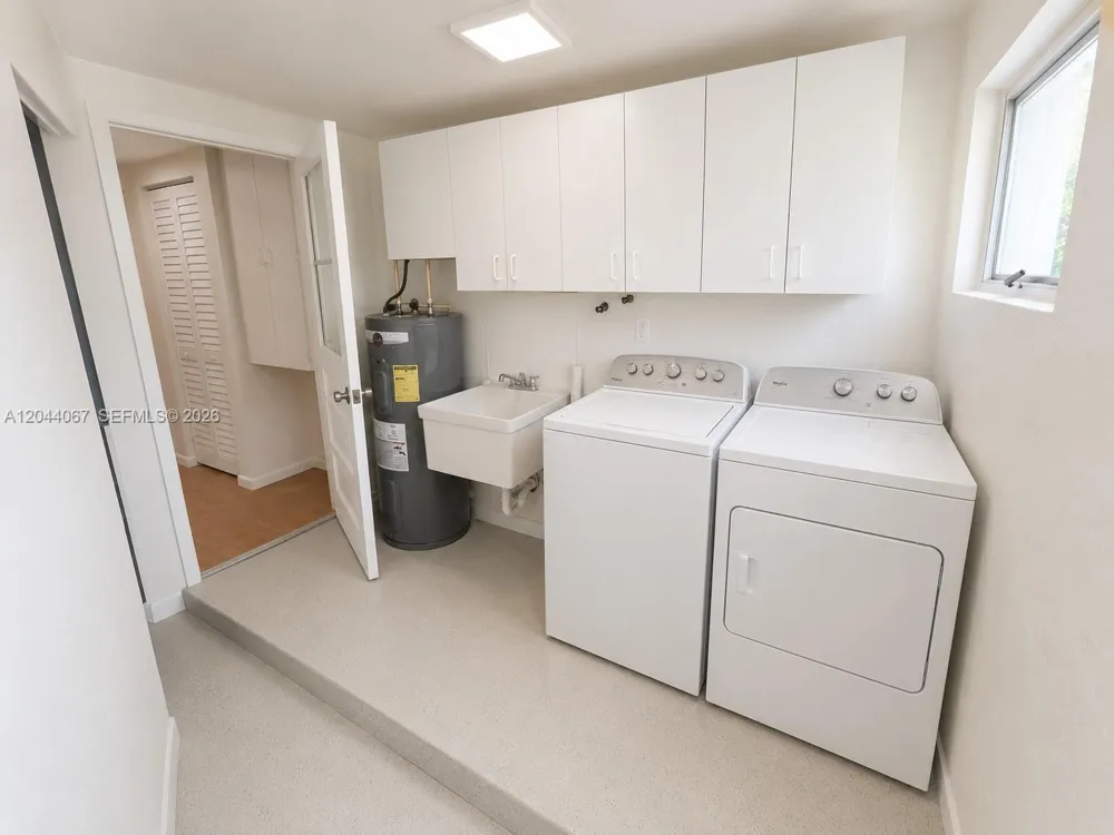 4708 Orange Grove BLVD North Fort Myers, FL 33903