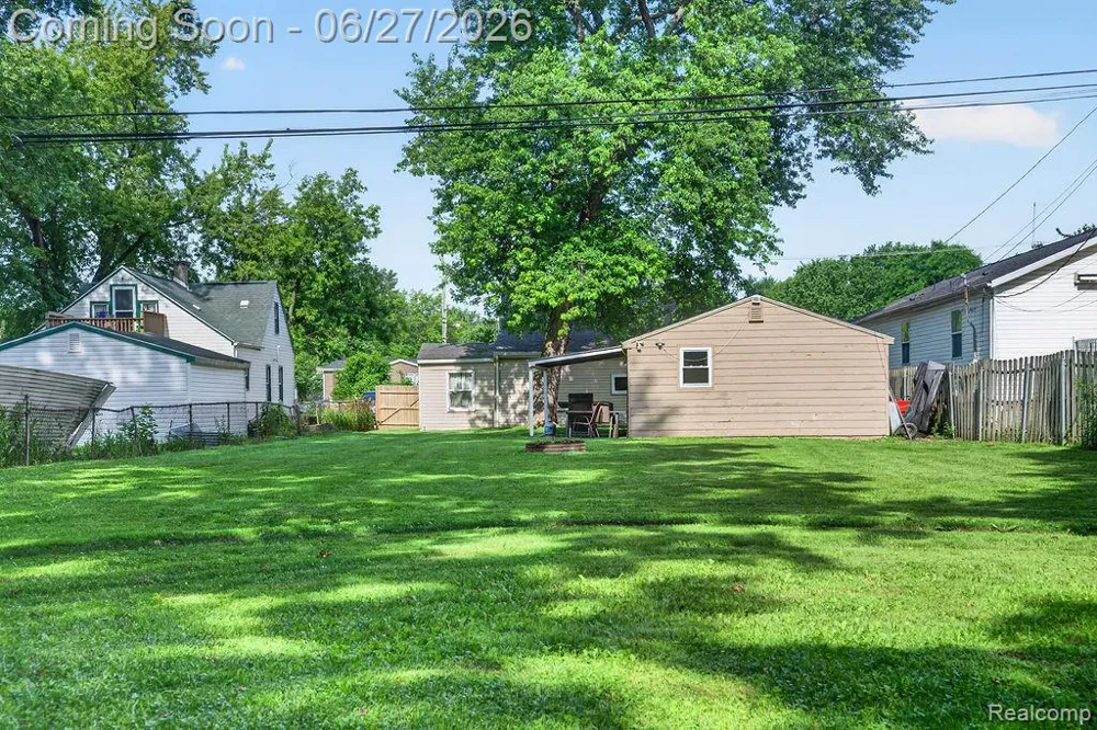 7715 Beech Daly Road Taylor City, MI 48180