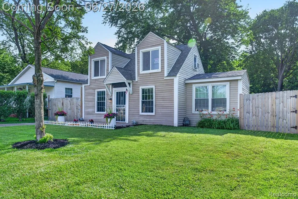 7715 Beech Daly Road Taylor City, MI 48180