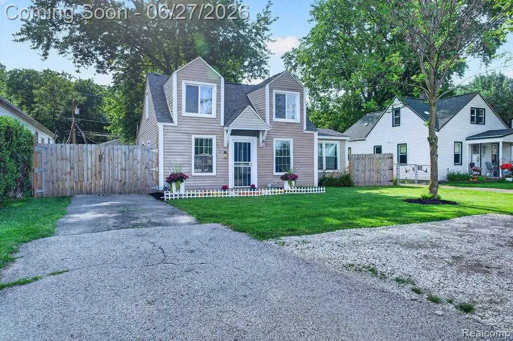 7715 Beech Daly Road Taylor City, MI 48180