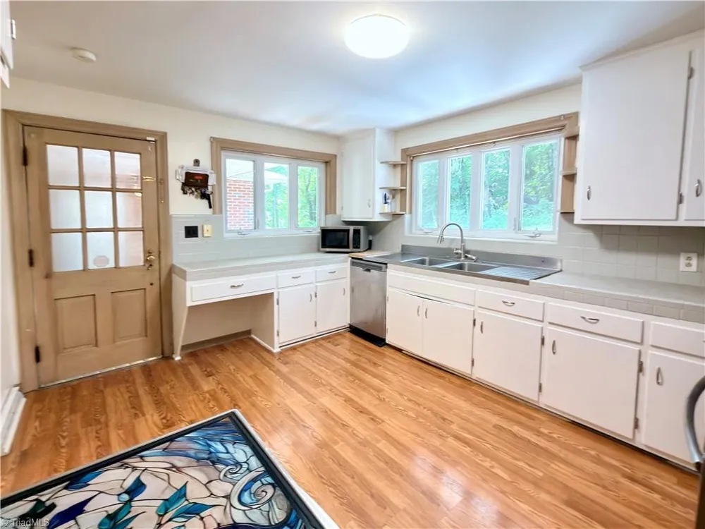 2297 * Austin Traphill Road Elkin, NC 28621