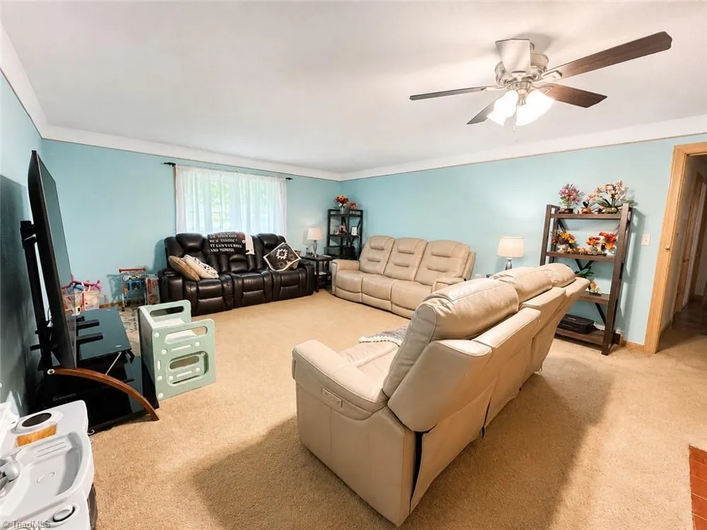 2297 * Austin Traphill Road Elkin, NC 28621