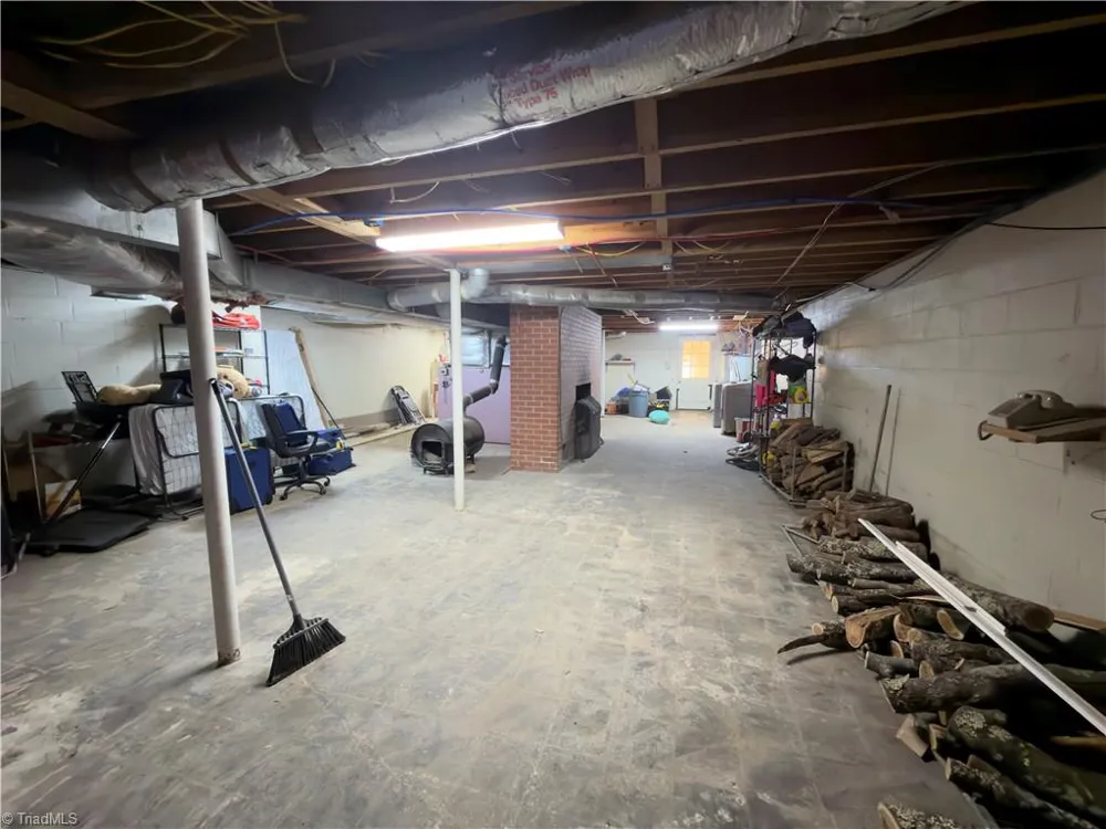 2297 * Austin Traphill Road Elkin, NC 28621