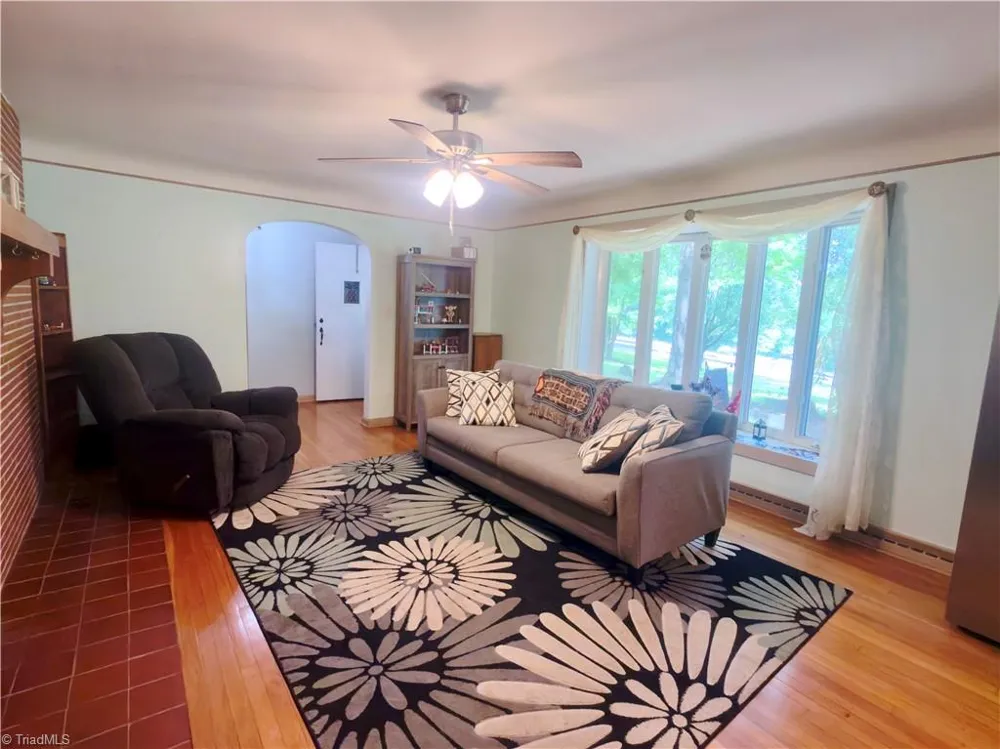 2297 * Austin Traphill Road Elkin, NC 28621