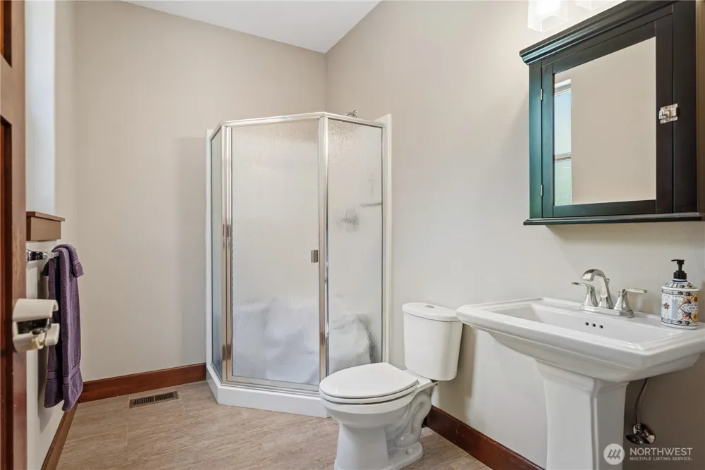 251 Beasley Road Kelso, WA 98626