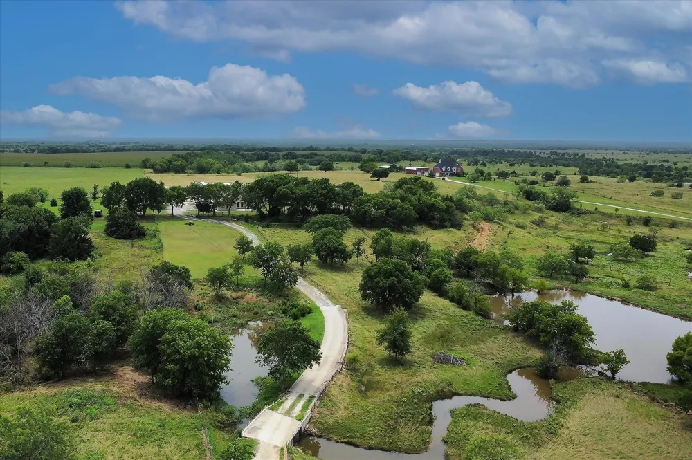 3007 McReynolds Road Sanger, TX 76266