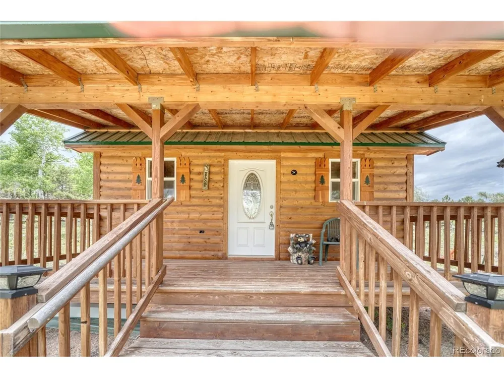 330 Arrowhead Dr Drive Florissant, CO 80816