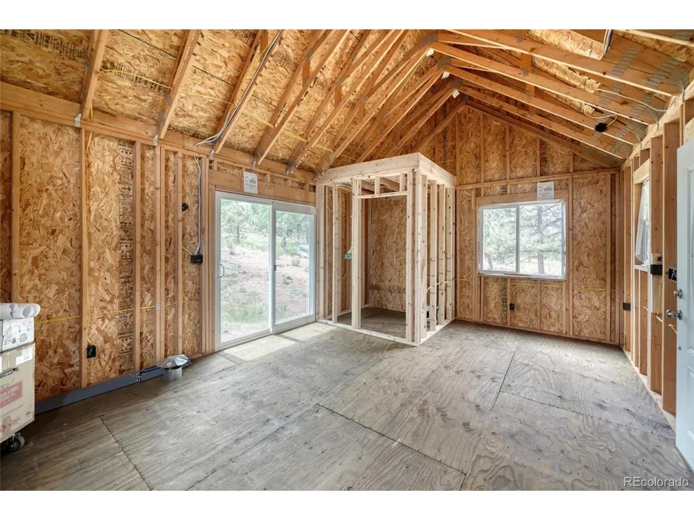 330 Arrowhead Dr Drive Florissant, CO 80816