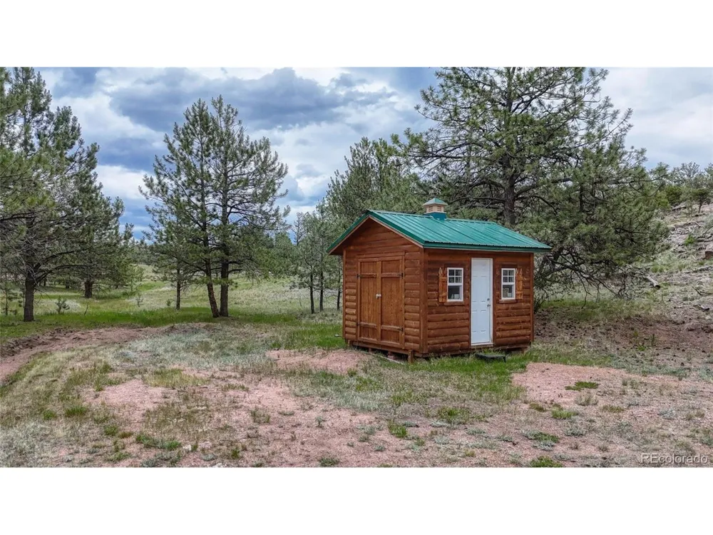 330 Arrowhead Dr Drive Florissant, CO 80816