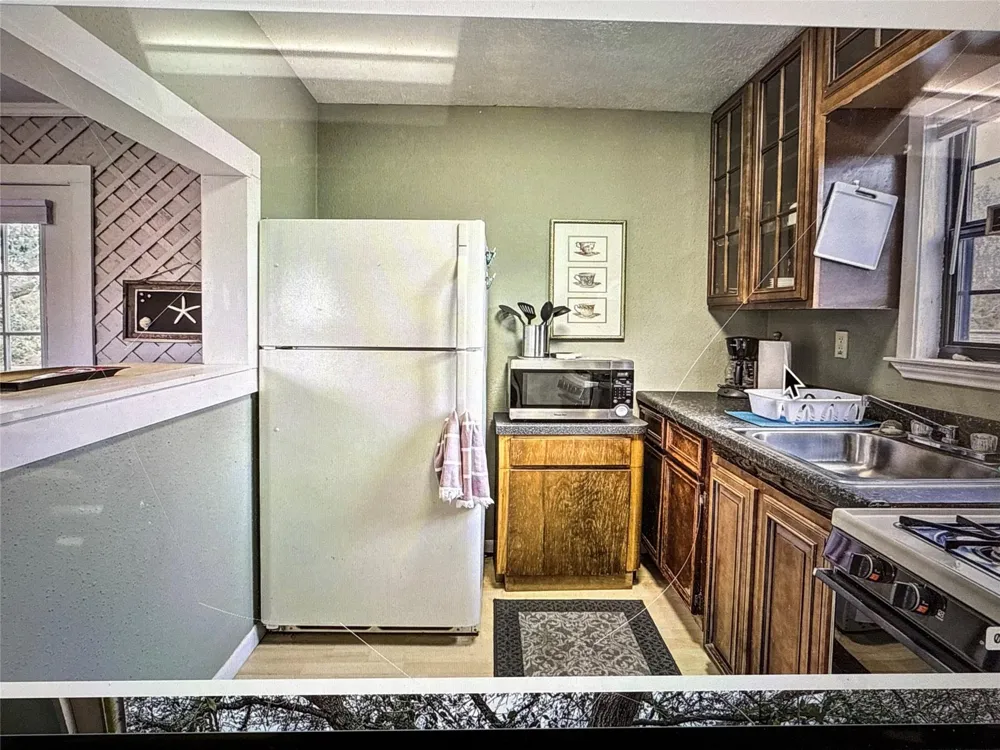 120 5th Street #4 San Leon, TX 77539