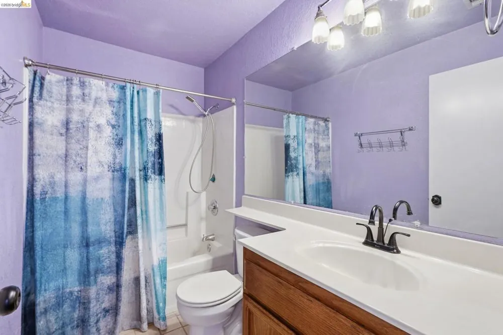 224 Sandy Cove Ln Bay Point, CA 94565