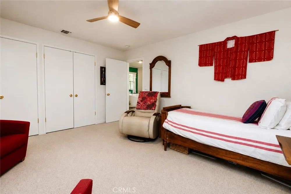 5031 Van Ness Fresno, CA 93711