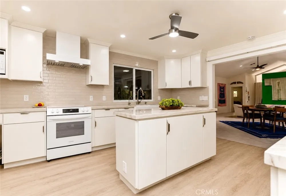 5031 Van Ness Fresno, CA 93711