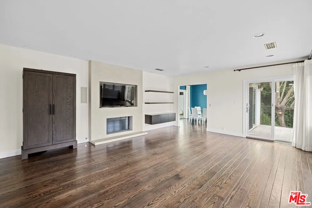 1759 Beverly Drive Beverly Hills, CA 90210