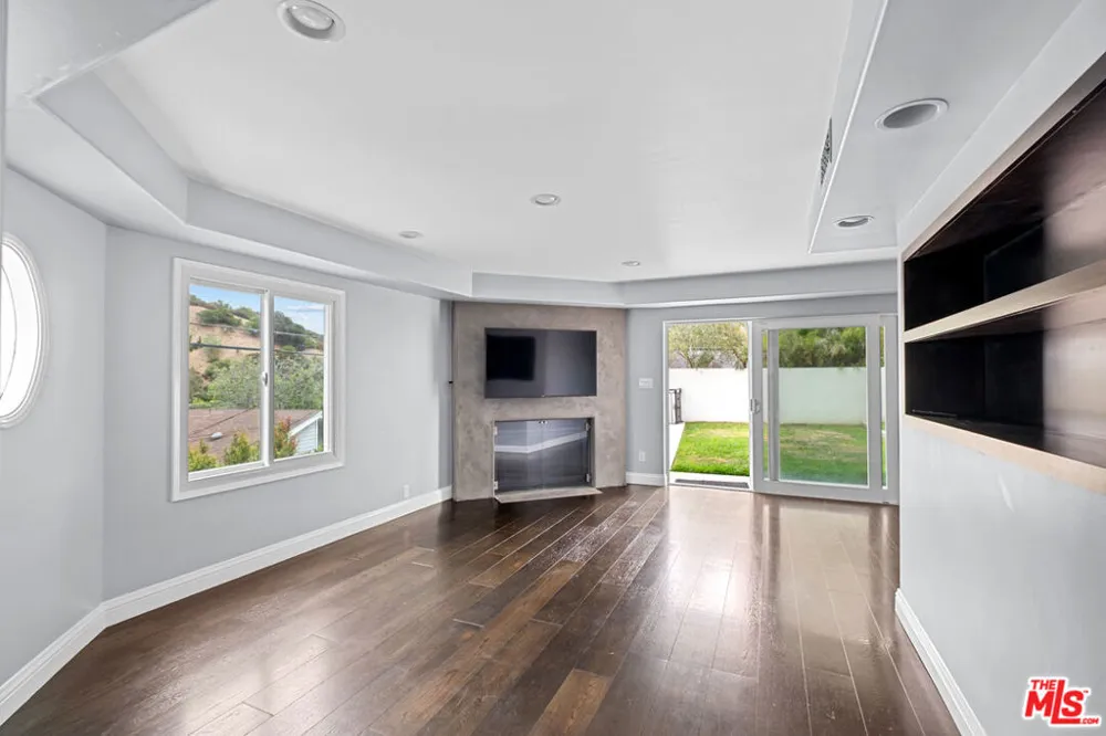1759 Beverly Drive Beverly Hills, CA 90210