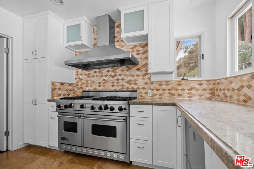 1759 Beverly Drive Beverly Hills, CA 90210