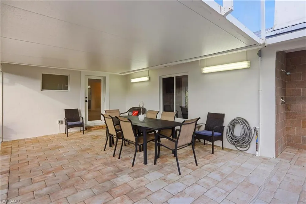 339 Landmark Street Marco Island, FL 34145