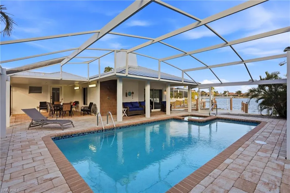 339 Landmark Street Marco Island, FL 34145