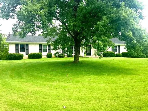 1211 Clearview Dr