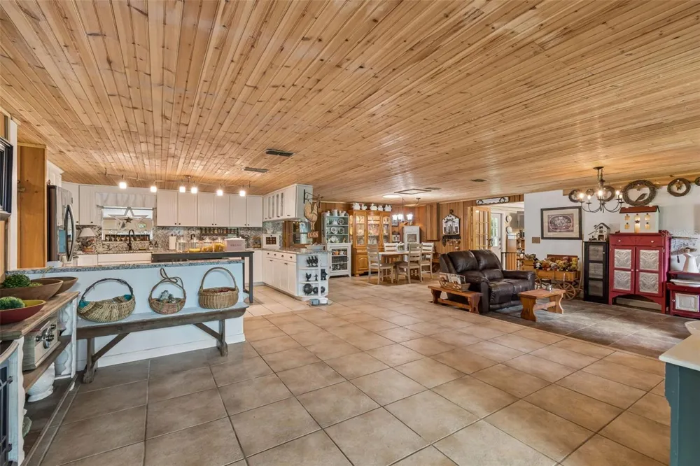 11094 SW 51ST DRIVE Webster, FL 33597