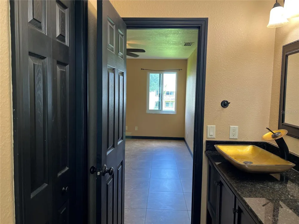 22481 WESTCHESTER BOULEVARD #B27 Punta Gorda, FL 33980
