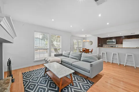 1504 Allen Road