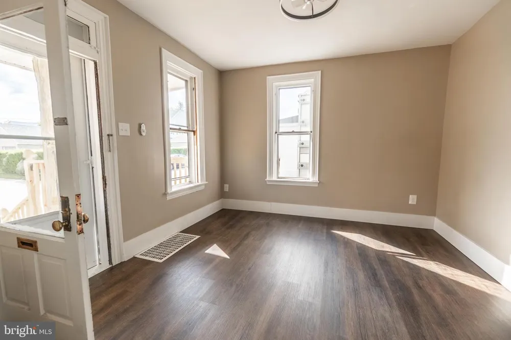 229 2ND AVENUE Hanover, PA 17331