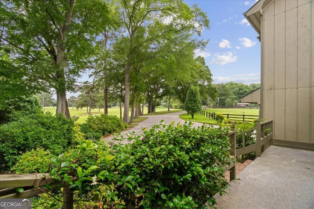 295 Craigtown RD NE Calhoun, GA 30701
