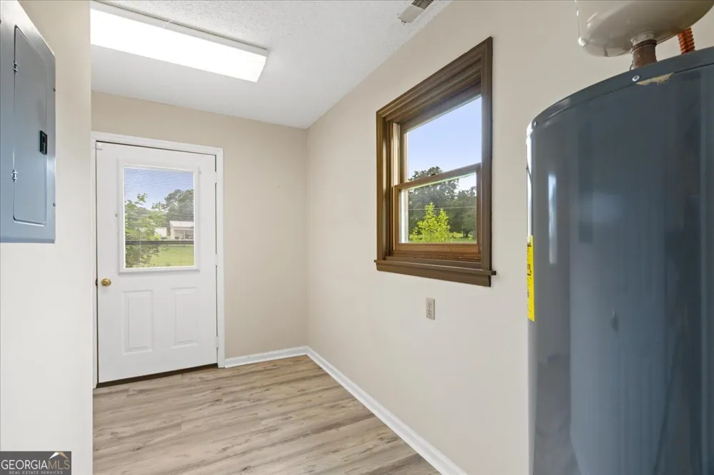 295 Craigtown RD NE Calhoun, GA 30701