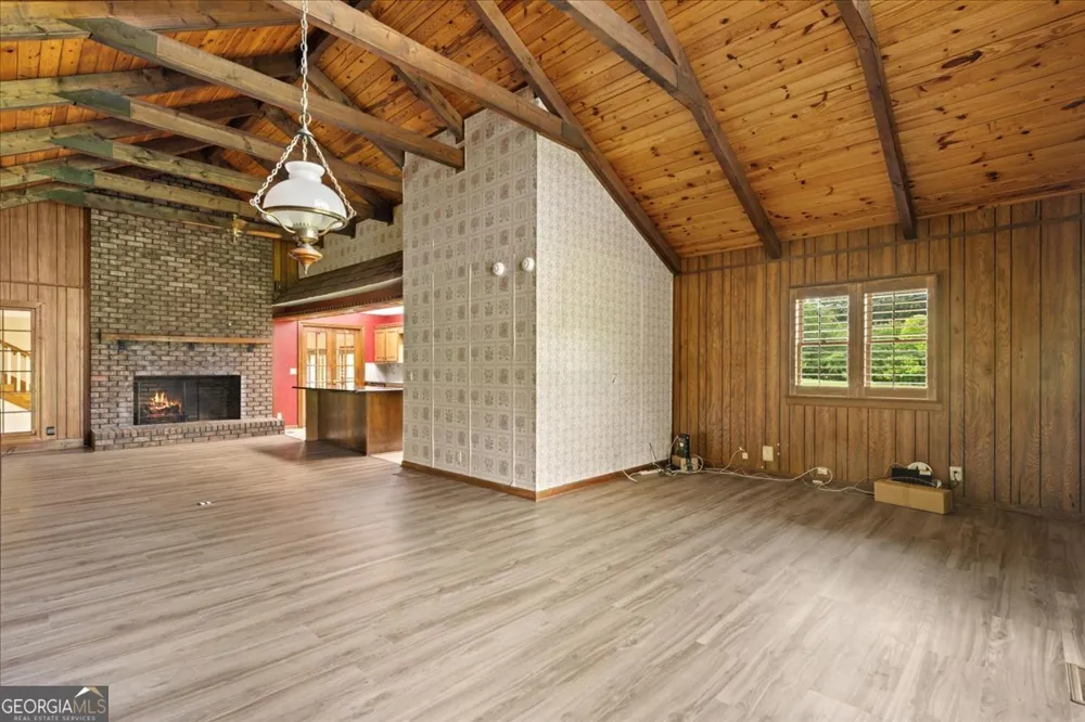295 Craigtown RD NE Calhoun, GA 30701