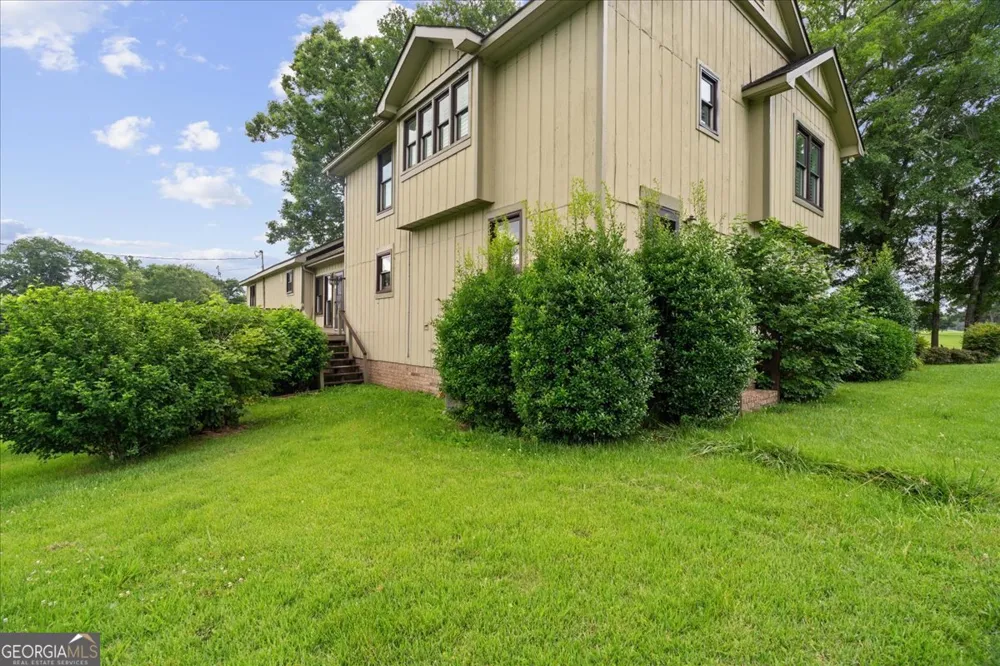 295 Craigtown RD NE Calhoun, GA 30701