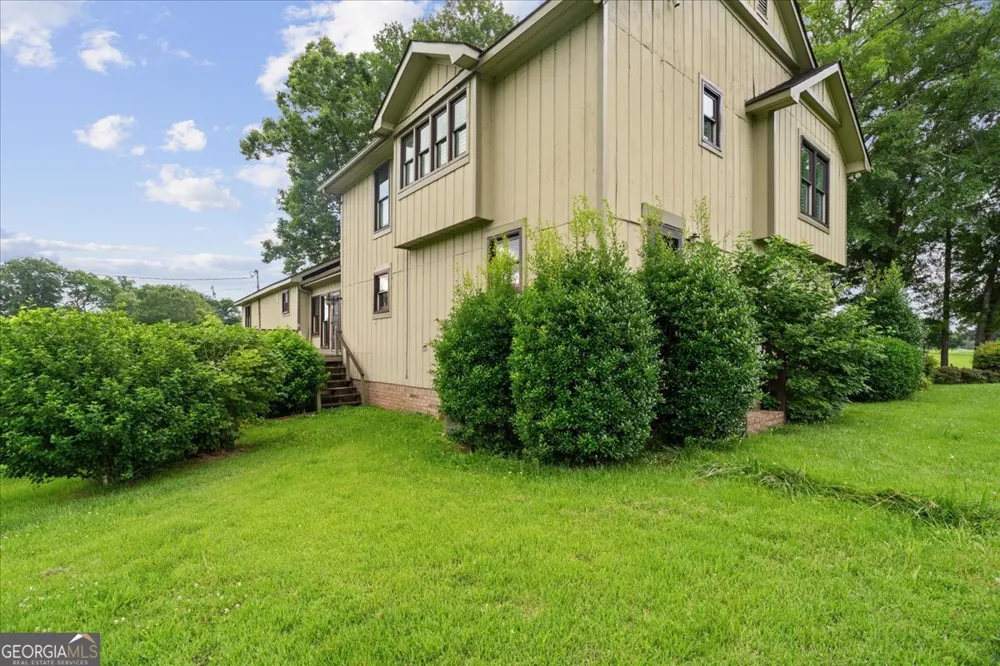 295 Craigtown RD NE Calhoun, GA 30701