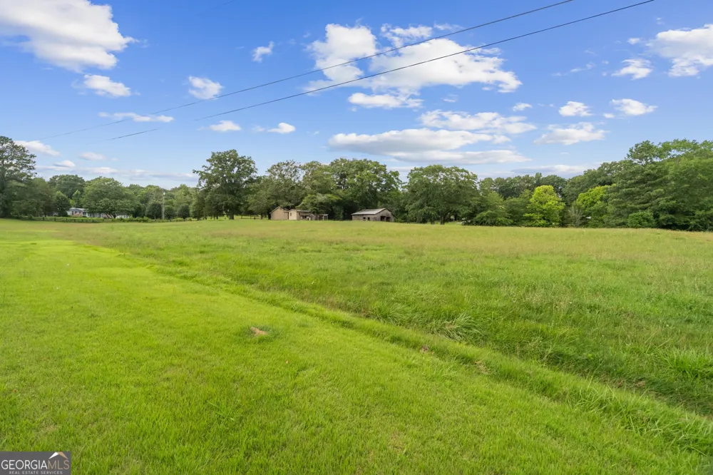 295 Craigtown RD NE Calhoun, GA 30701