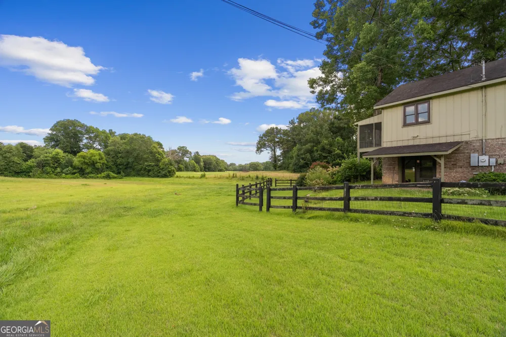 295 Craigtown RD NE Calhoun, GA 30701