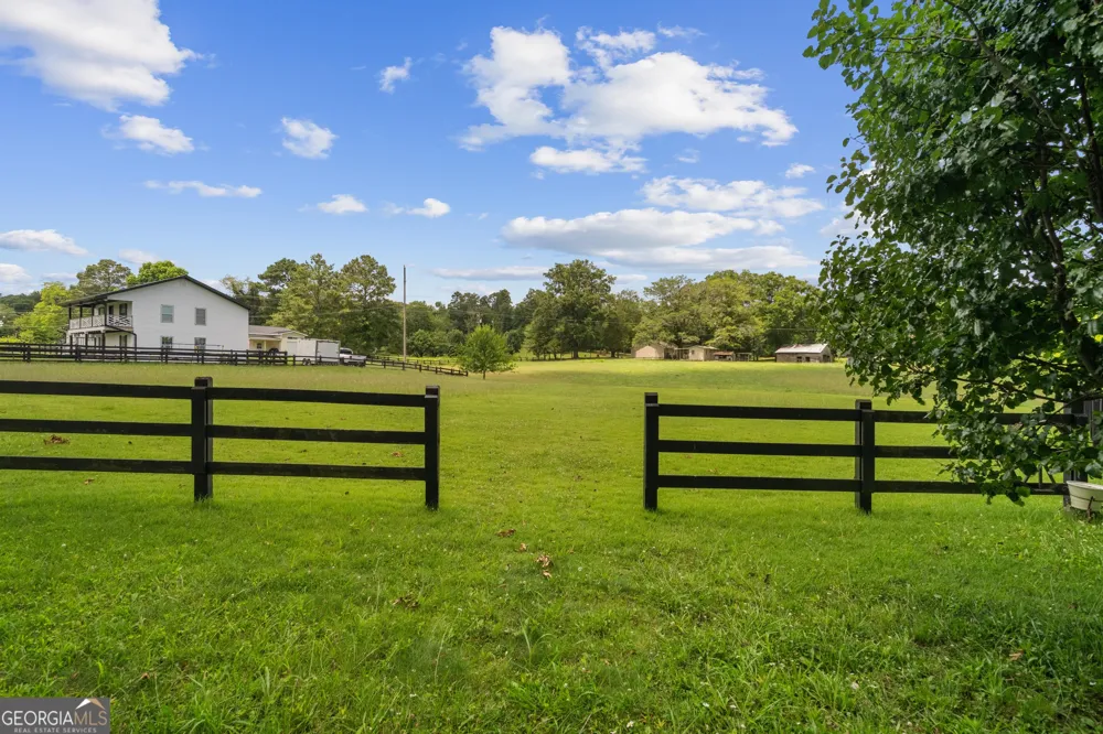 295 Craigtown RD NE Calhoun, GA 30701