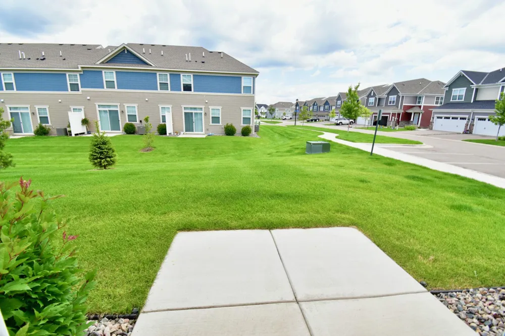 1501 Dogwood Lane Carver, MN 55315