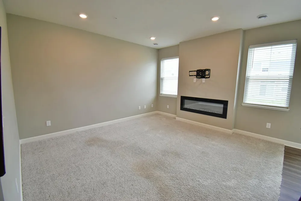 1501 Dogwood Lane Carver, MN 55315