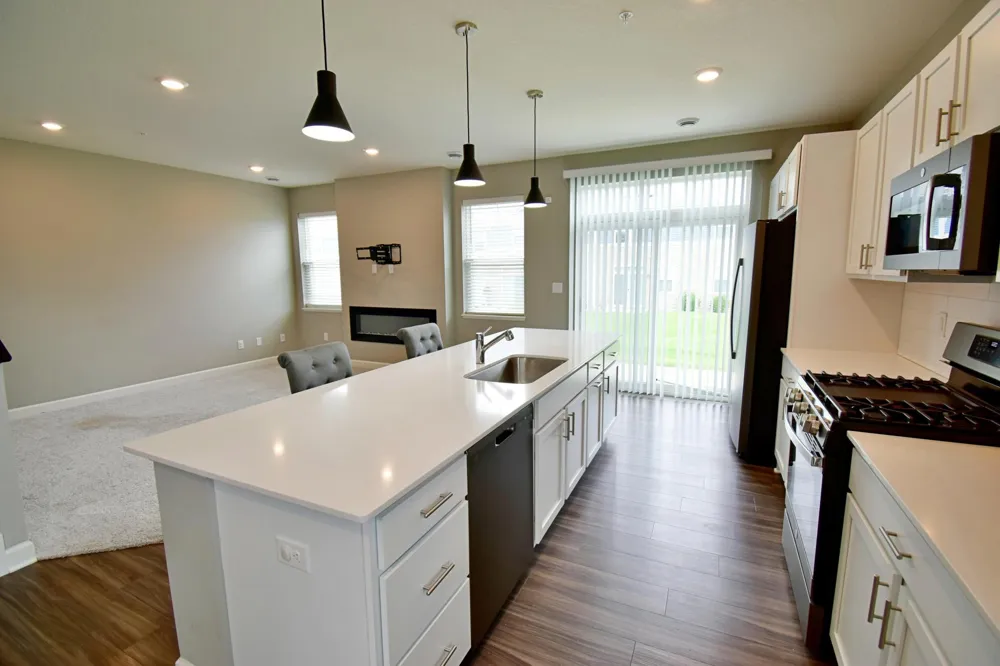 1501 Dogwood Lane Carver, MN 55315