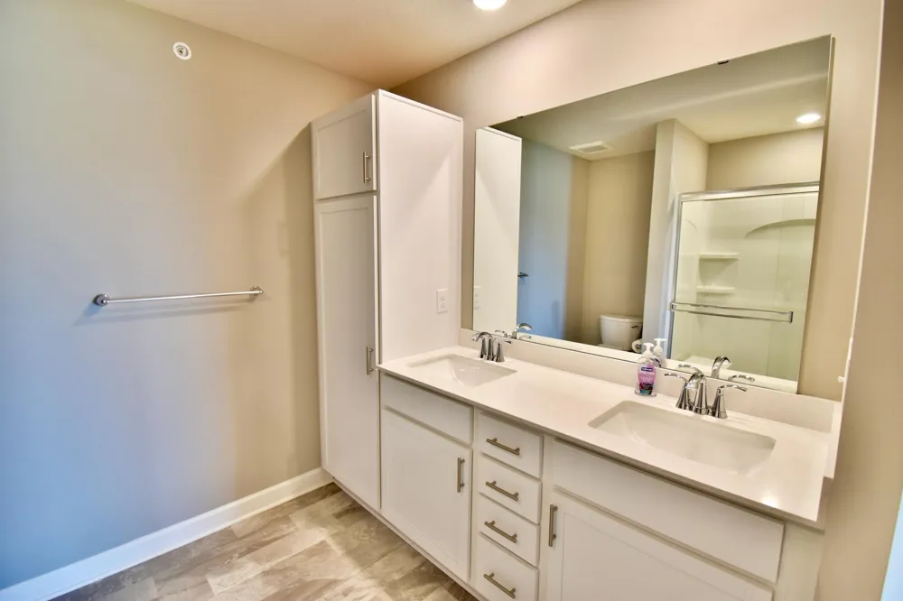 1501 Dogwood Lane Carver, MN 55315
