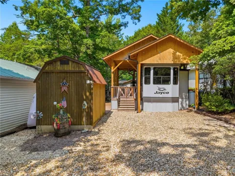 104 Cindy Parkway