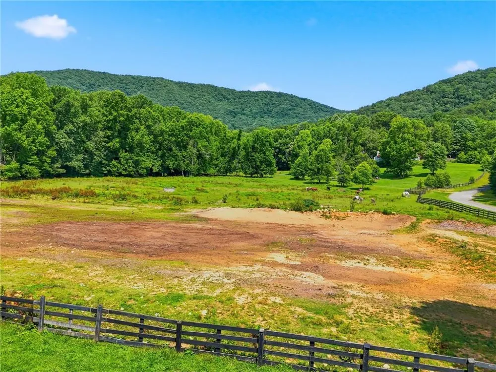 104 Cindy Parkway Cleveland, GA 30528