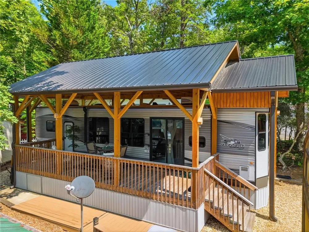 104 Cindy Parkway Cleveland, GA 30528