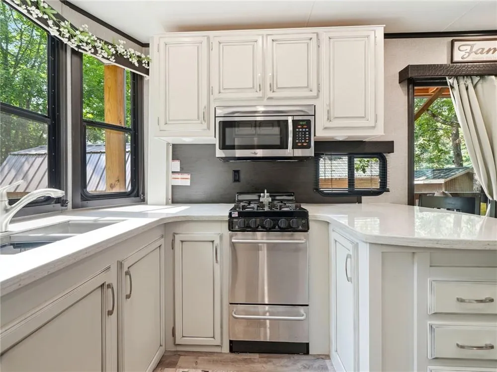 104 Cindy Parkway Cleveland, GA 30528