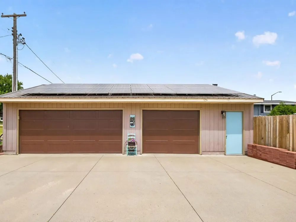 519 Lakeshore Drive Lake City, MN 55041
