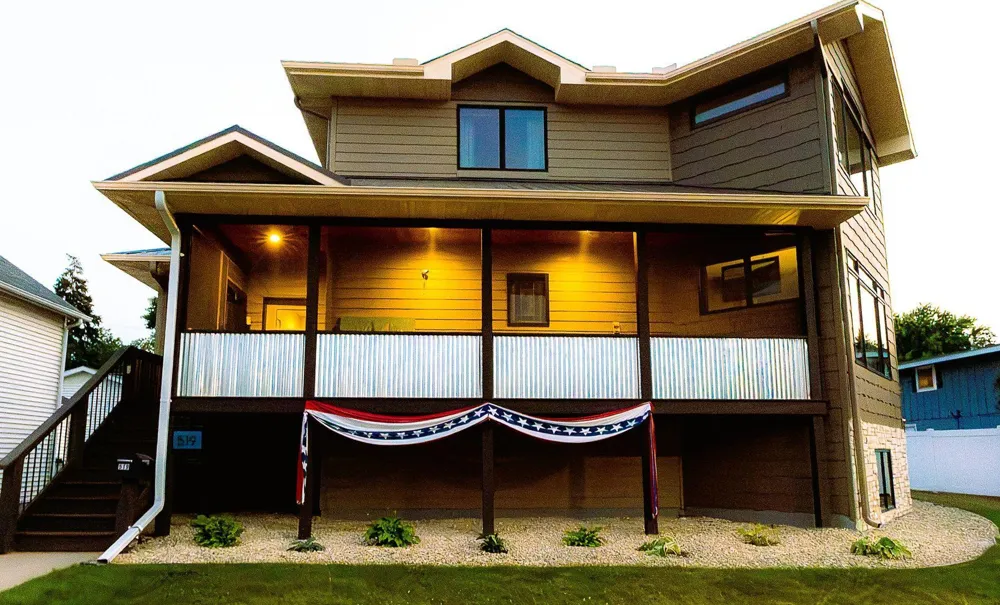 519 Lakeshore Drive Lake City, MN 55041